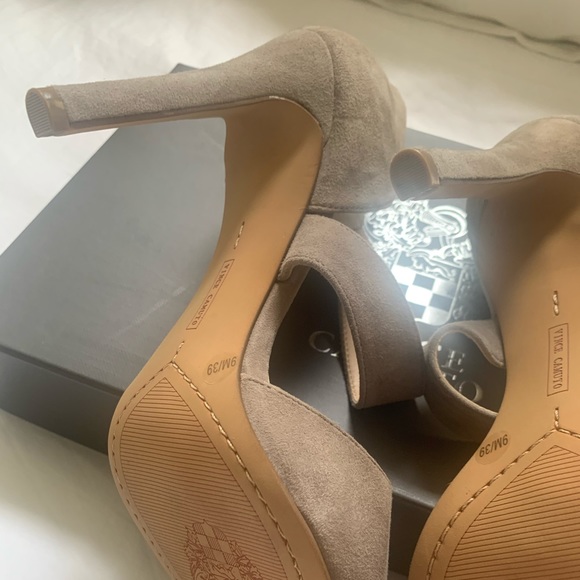 Vince Camuto Suede Heels - Picture 7 of 8